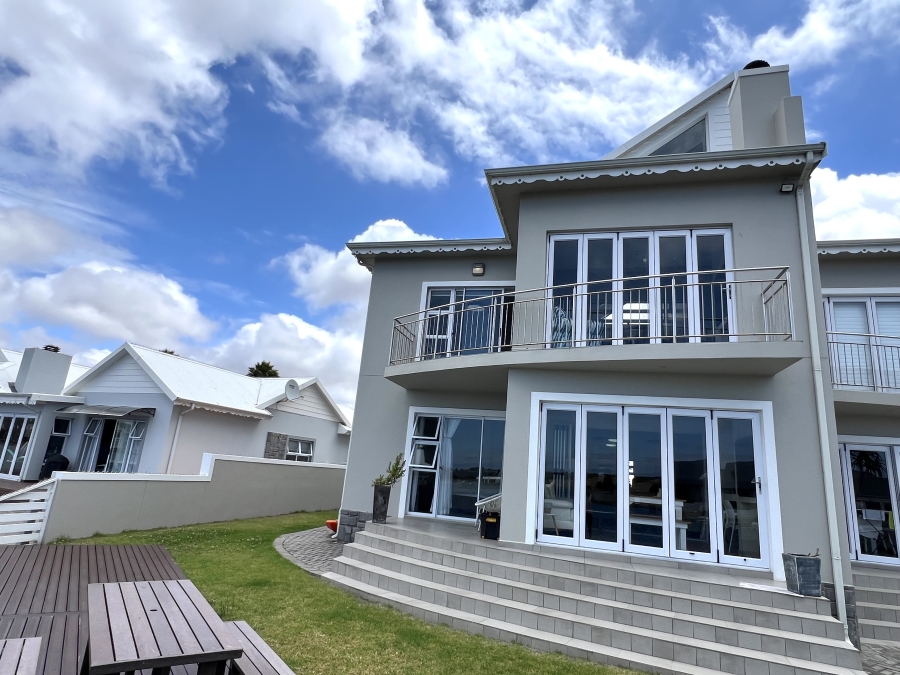 3 Bedroom Property for Sale in Marina Martinique Eastern Cape